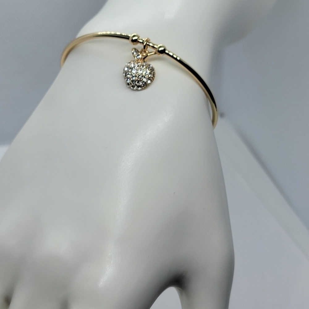 18K Gold-Plated Apple Charm Bracelet – Brand New